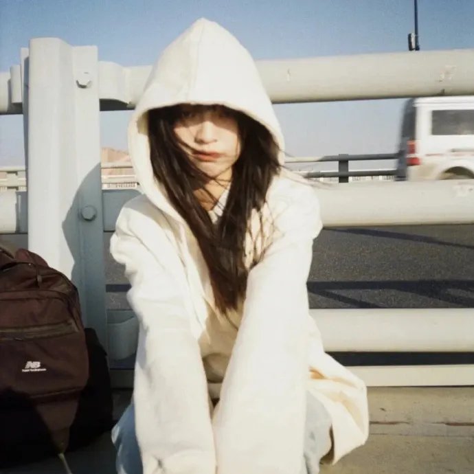 孤苦盲女阿玲